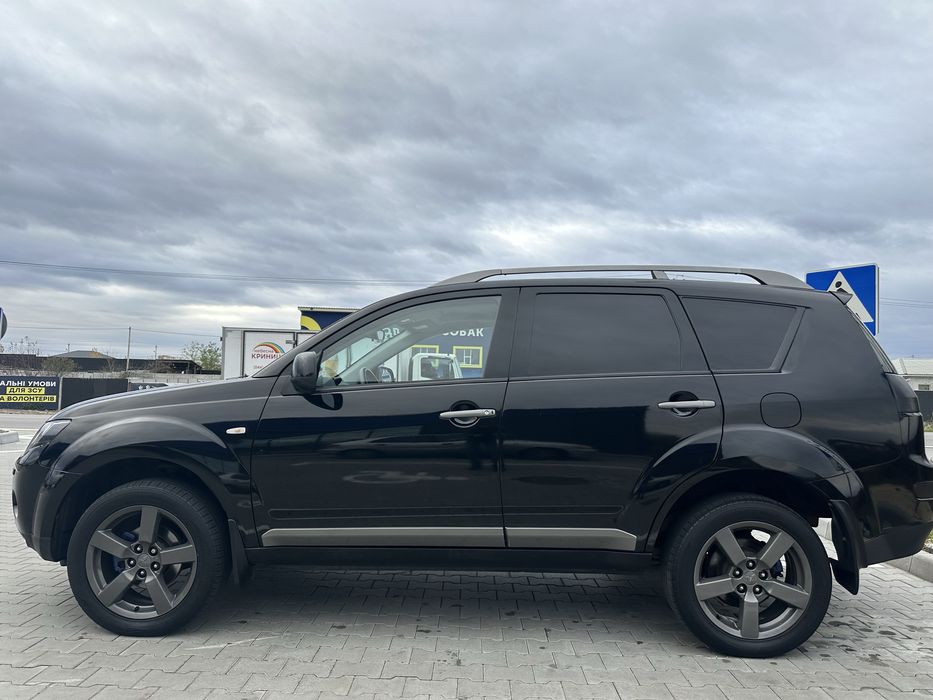 Продам Авто Оутлендер