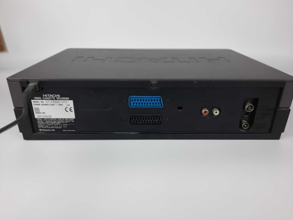 Magnetowid VHS Hitachi VT-F550E Showview + Pilot