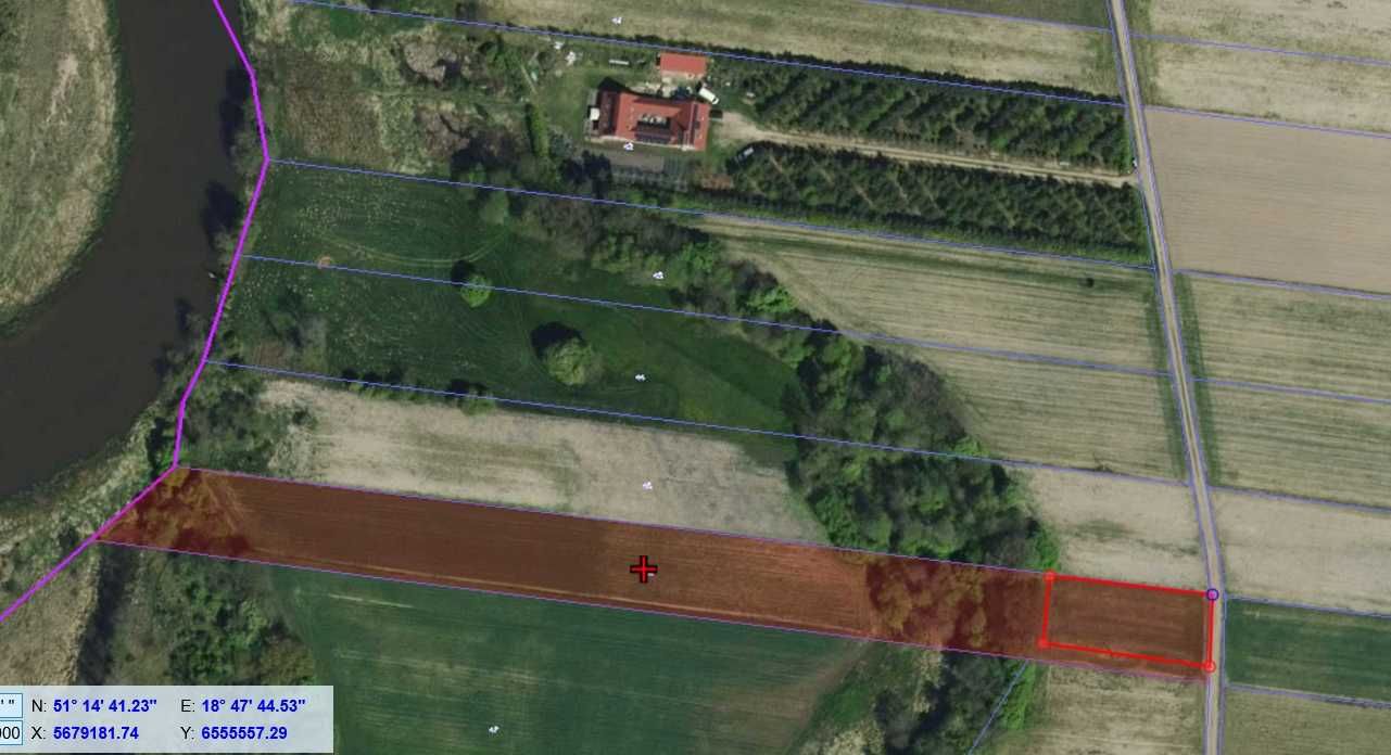 Działka nad rzeką Wartą w dolinie