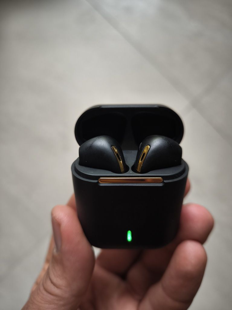 Słuchawki bezprzewodowe / bluetooth TWS J18 + stacja Xiaomi MI