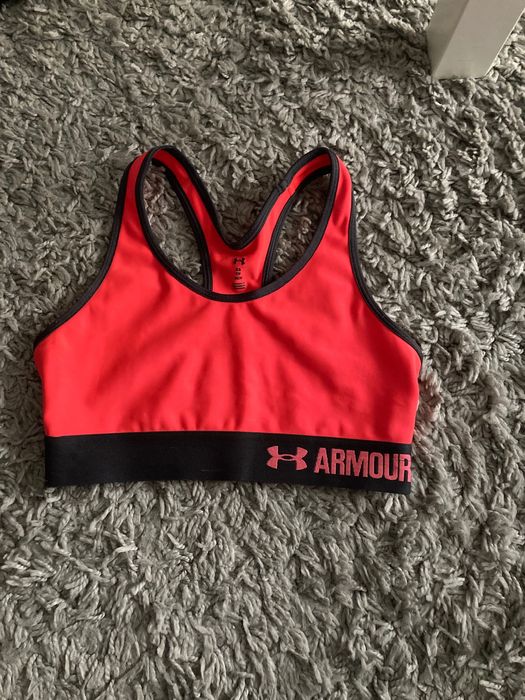 Top sportowy Under Armour