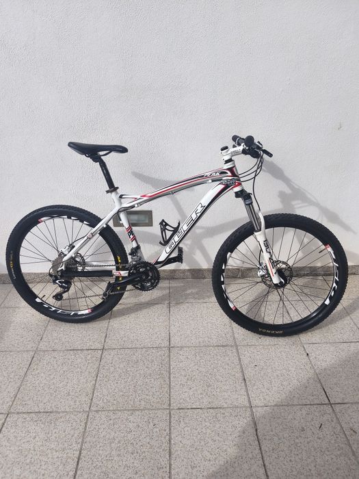 Vendo Bicicleta Alumínio Roda 26