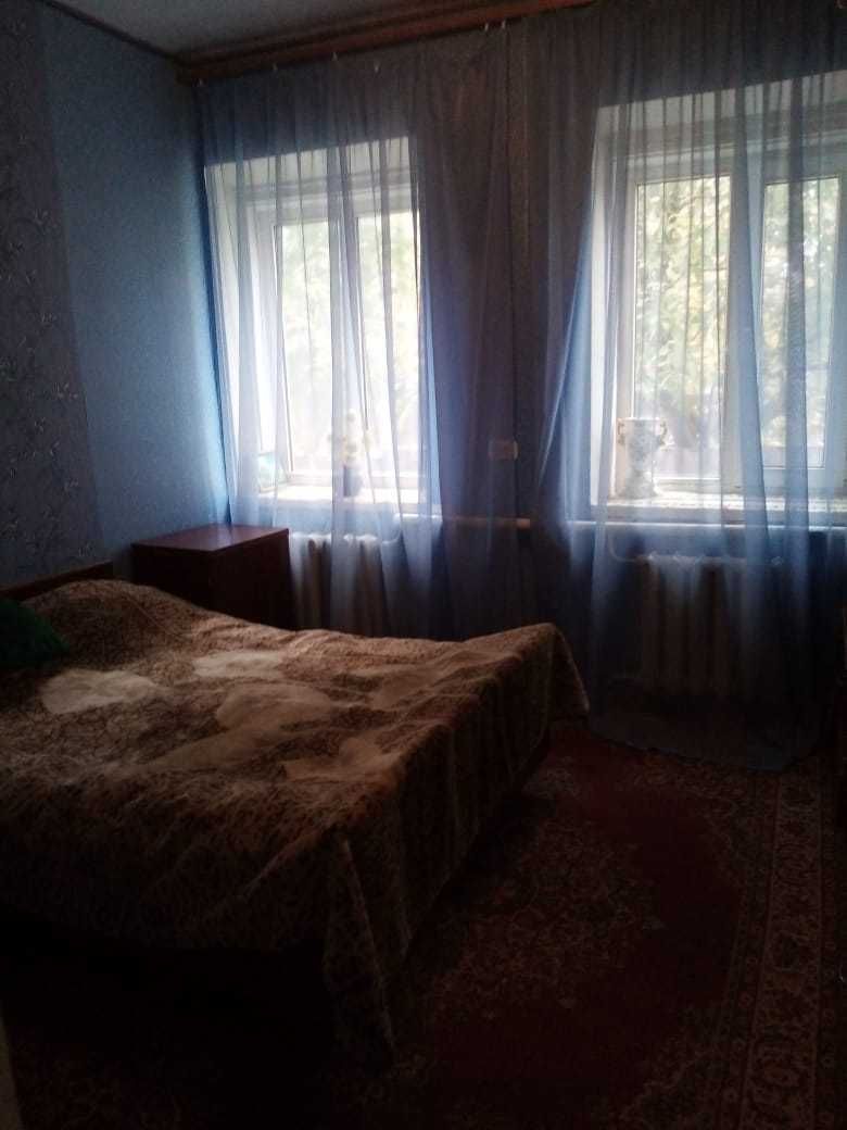Продам половину будинку в місті Охтирка