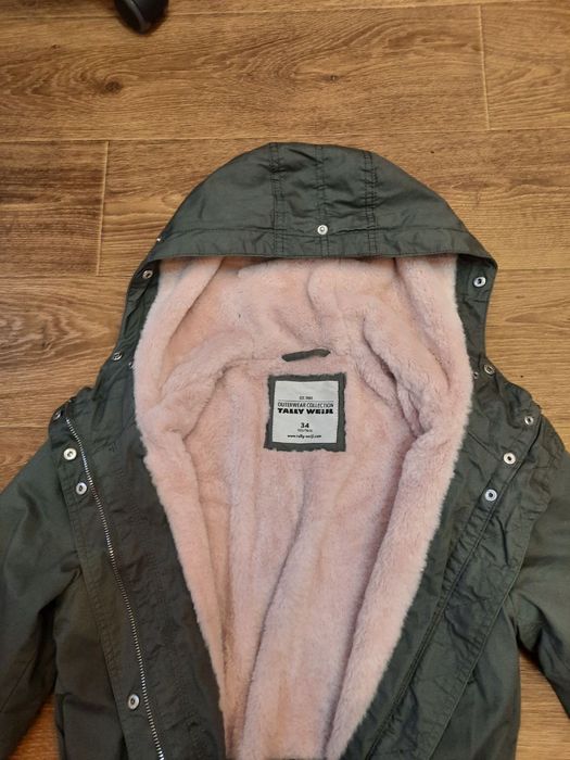 Продам парку Tally Weijl, р-р 34