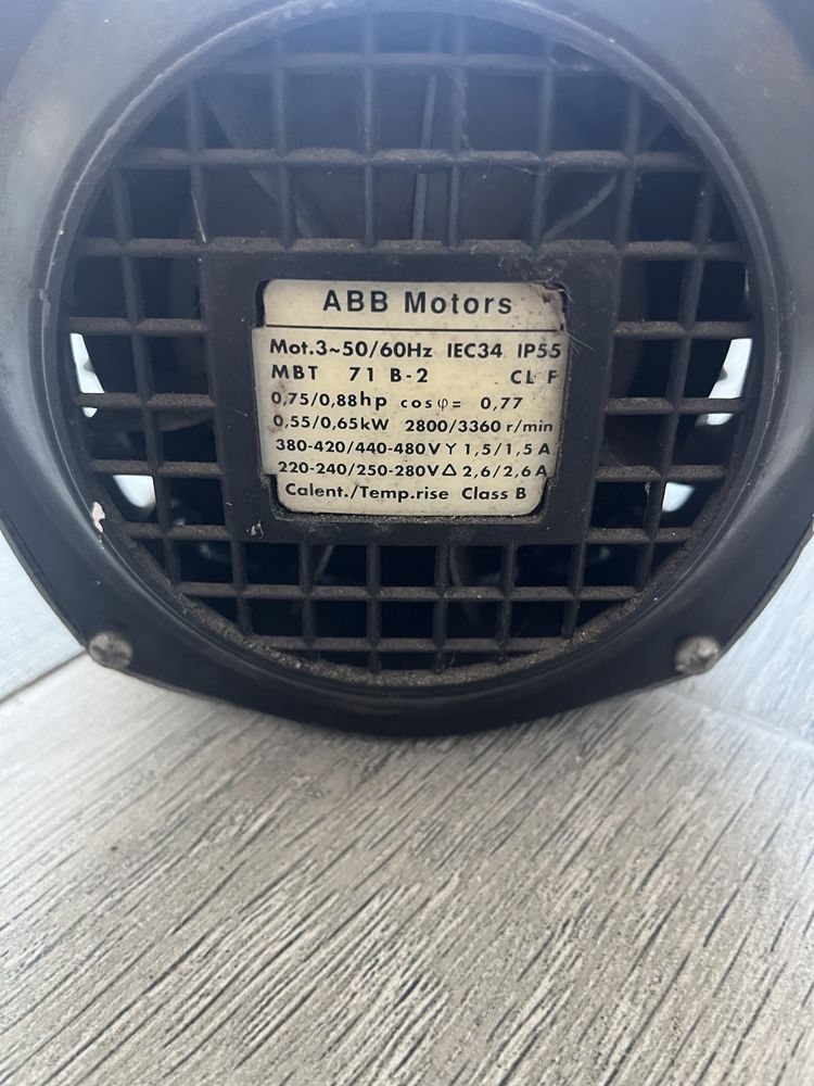 Motor Elétrico ABB