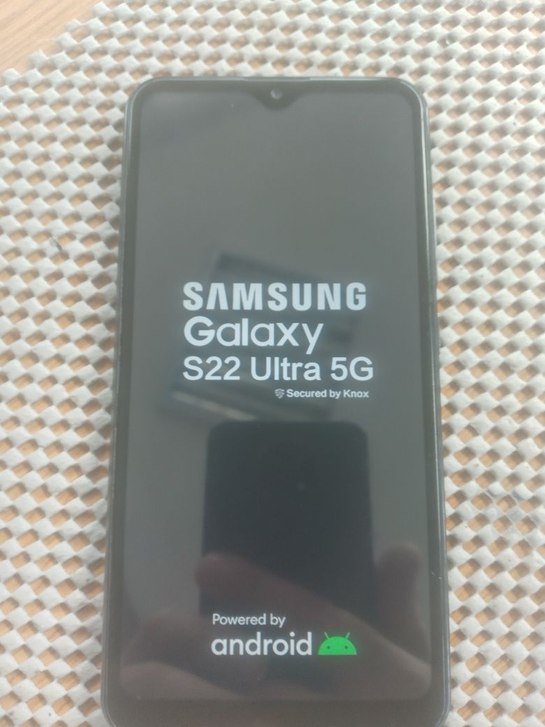 Продам Samsung s22 ultra 5G