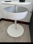 Mesa de cabeceira Ikea