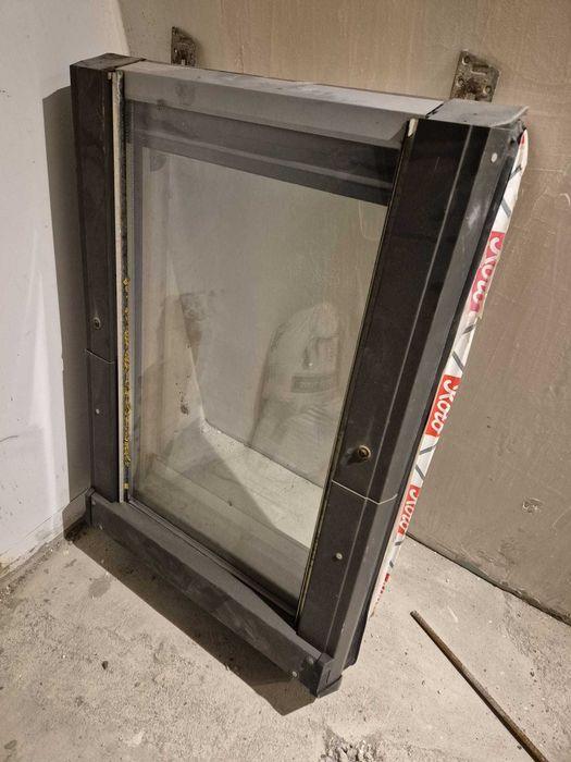 Janela de telhado - VELUX