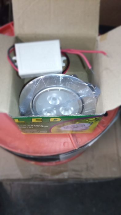 Oświetlenie punktowe LED do płyt gipsowych  5W, białe ciepłe cena za 6