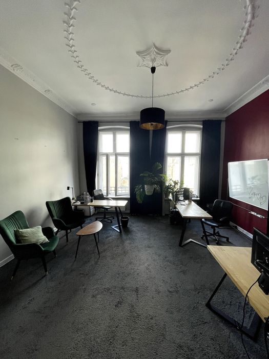 biuro na studio fotograficzne, pracownie projektową lub kancelarię