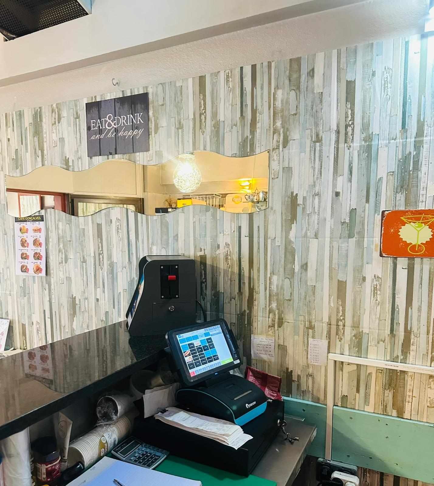 cafeteria à venda
