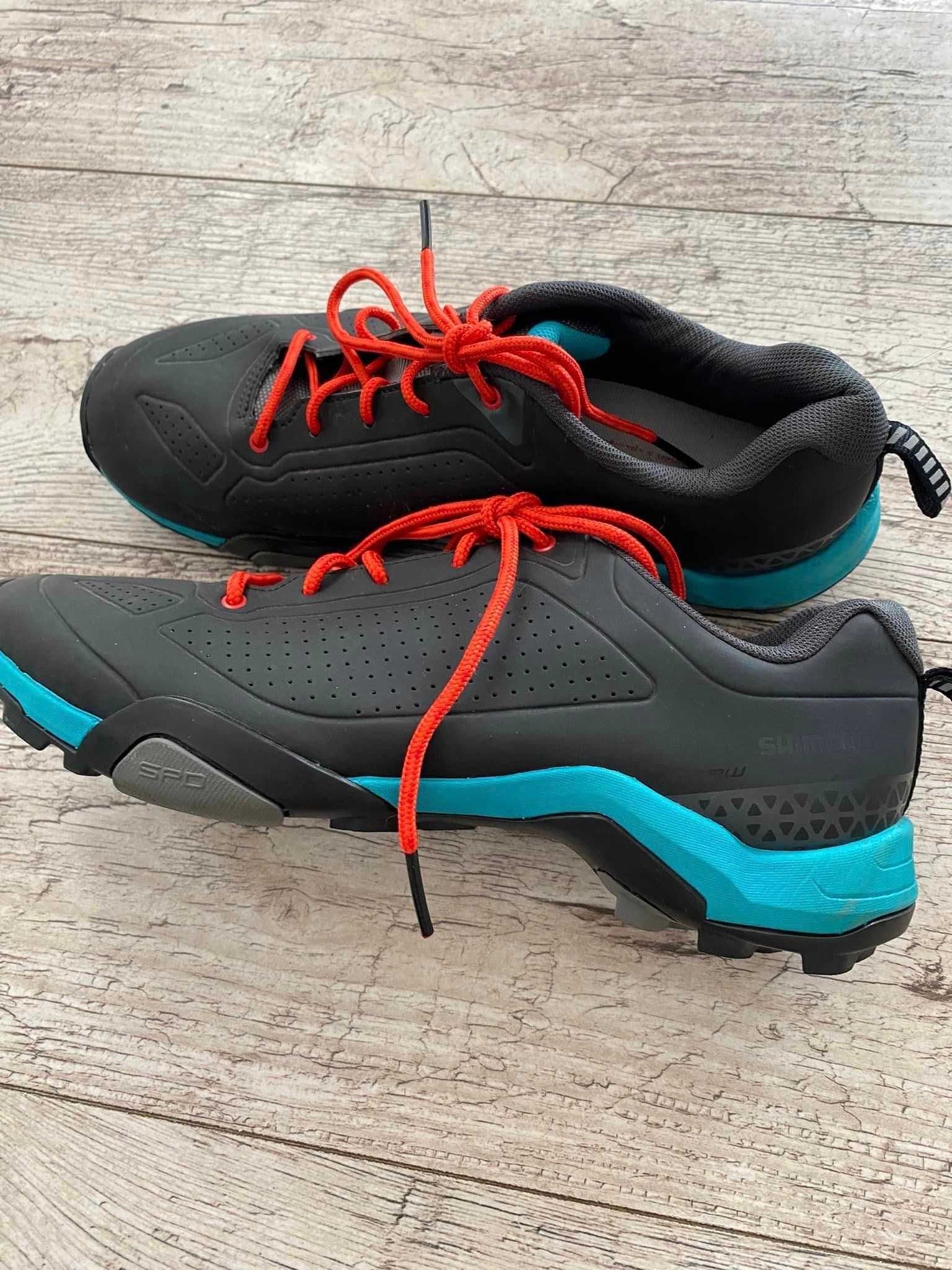 Веловзуття жіноче Shimano SH-MT3W-G SPD чорний EU 42
