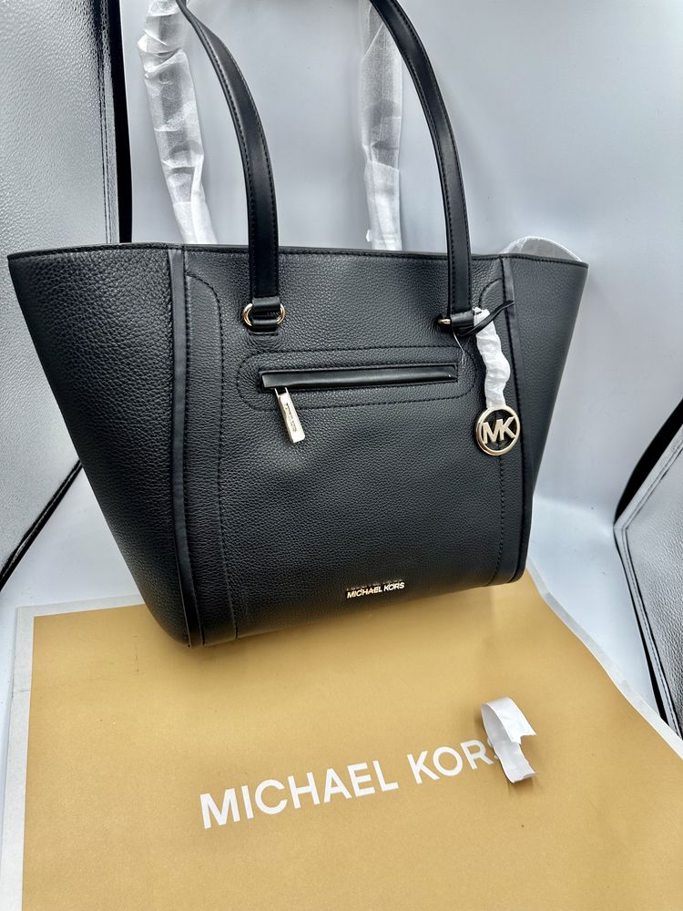 NOWA torebka MICHAEL KORS czarna oryginalna WARSZAWA FIRMA 549 zł