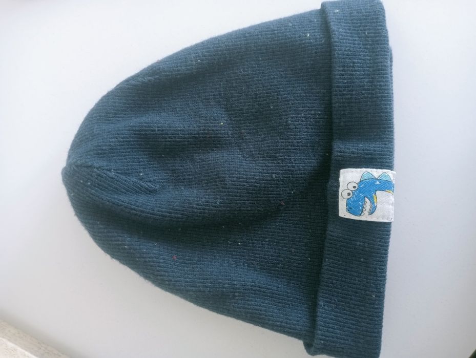 Sprzedam czapkę niemowlęcą jesienną