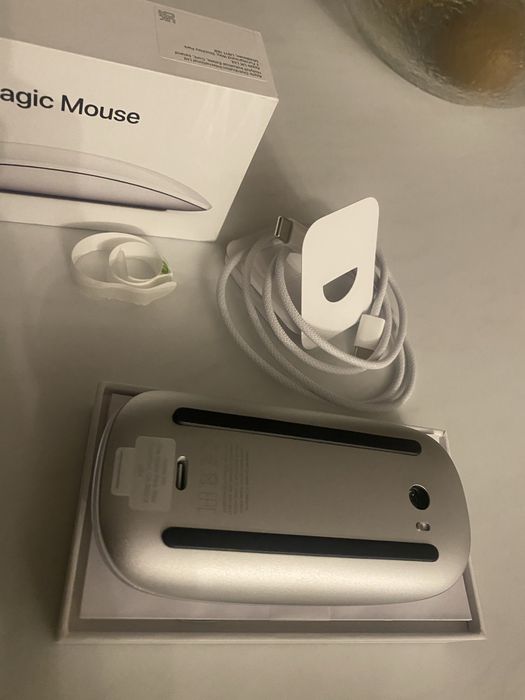 Magic Mouse (USB-C) - Superfície Multi-Touch