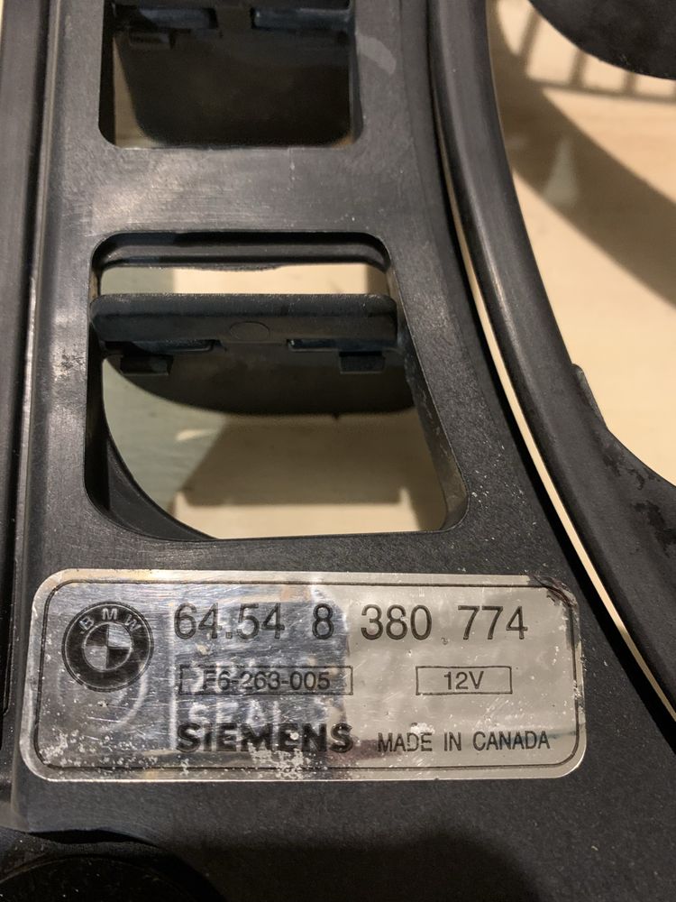 Вентилятор бмв 7 E38 (10.1994 - 11.2001) 725 tds 4 пін BMW64548380774