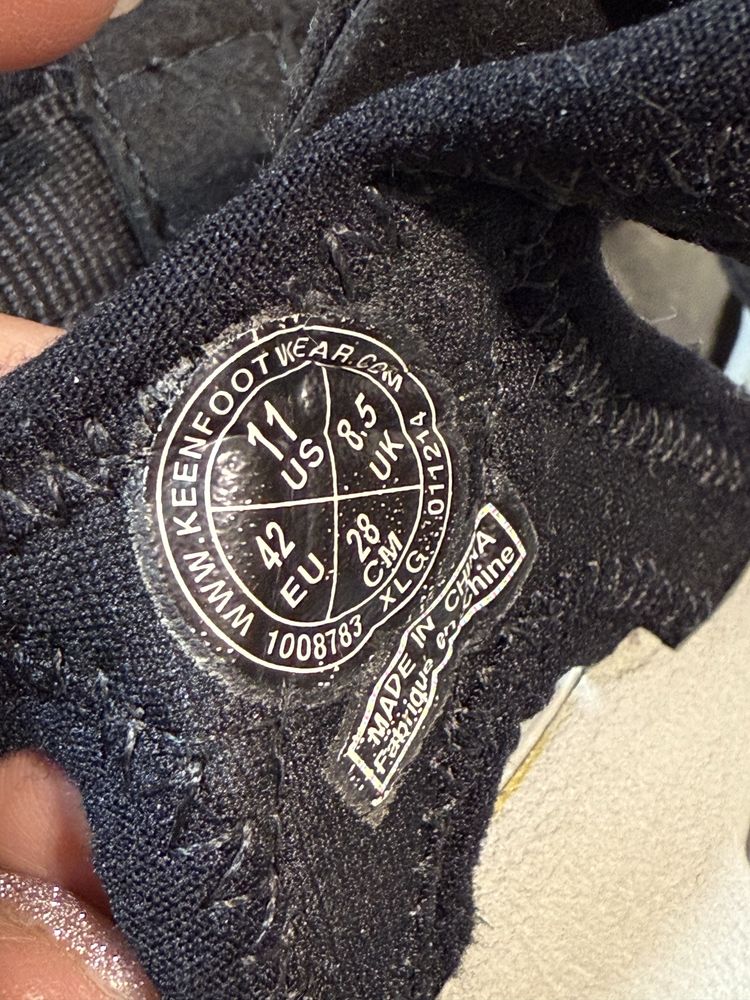 Сандалии Keen 42 р