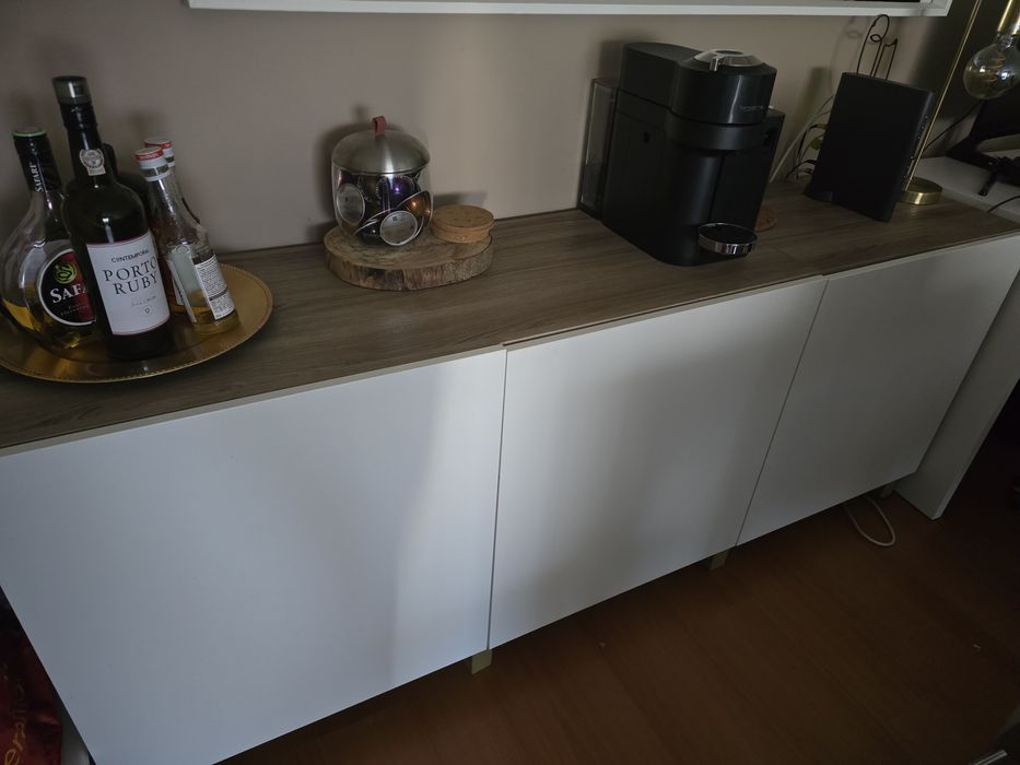 Móvel de arrumação de sala