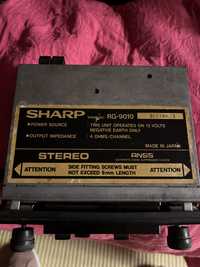 Autoradio Sharp, modelo RG-9010.
