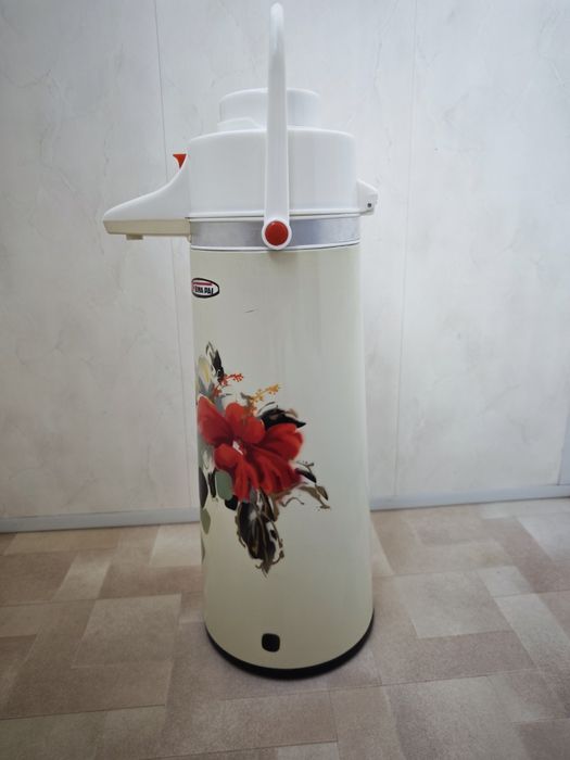 Термос со стеклянной колбой