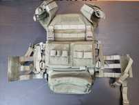 Colete + chest rig Conquer