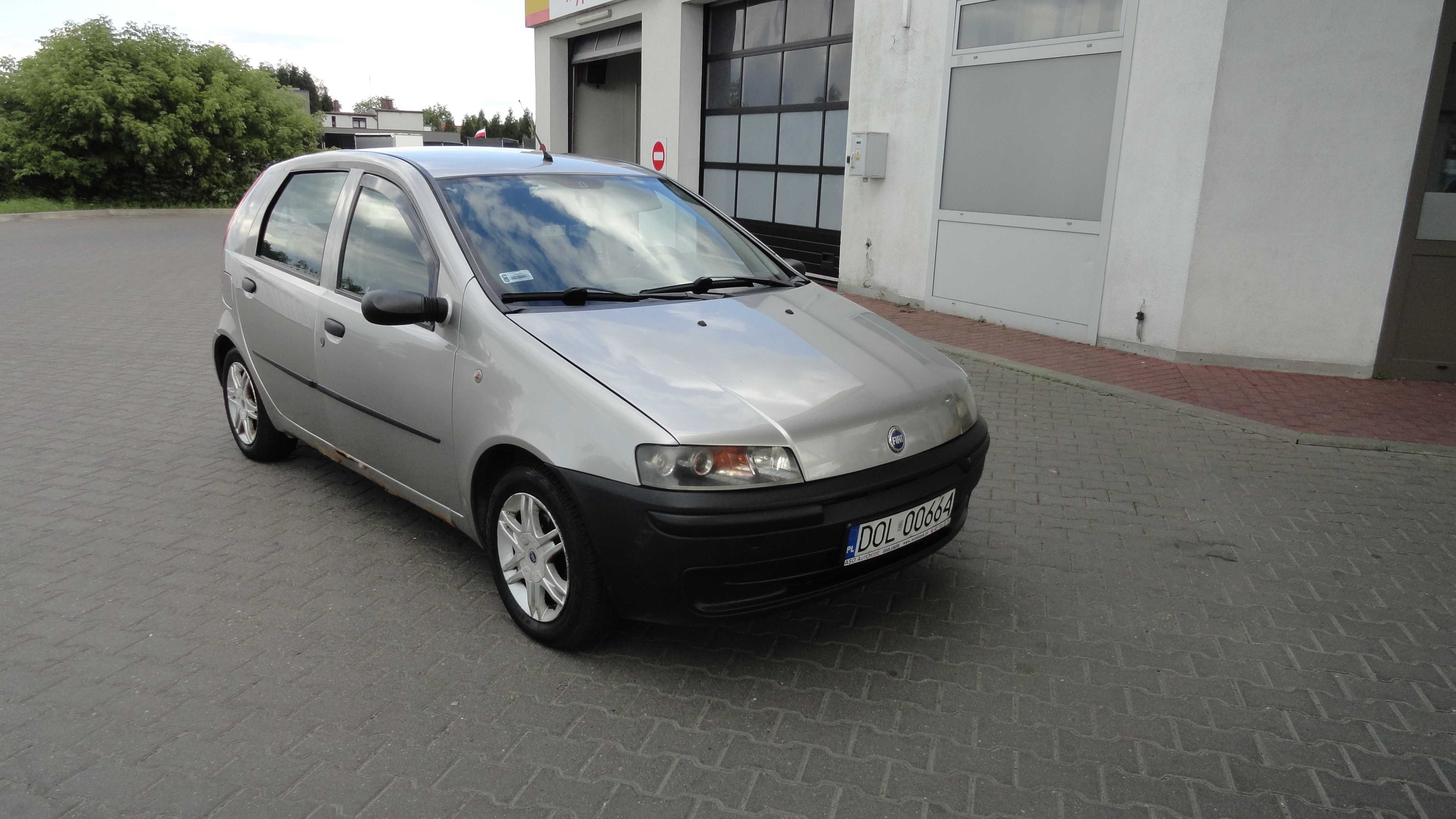Obudowa Filtra Powietrza Fiat Punto 2 POJ 1,2 16 V Demontaż Oryginał