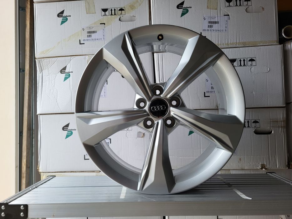 [1249] Felgi aluminiowe 19 cali AUDI ORYGINALNE 5x112 7Jx19H2 et34