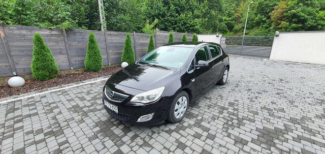 Wynajem długoterminowy leasing bez BIK KRD - Opel Astra J IV