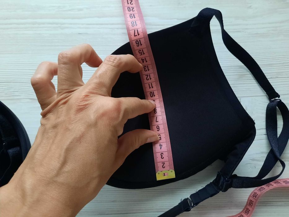 Черный бюстгальтер 36D 80Д чашка Д стразы Victoria's secret оригинал