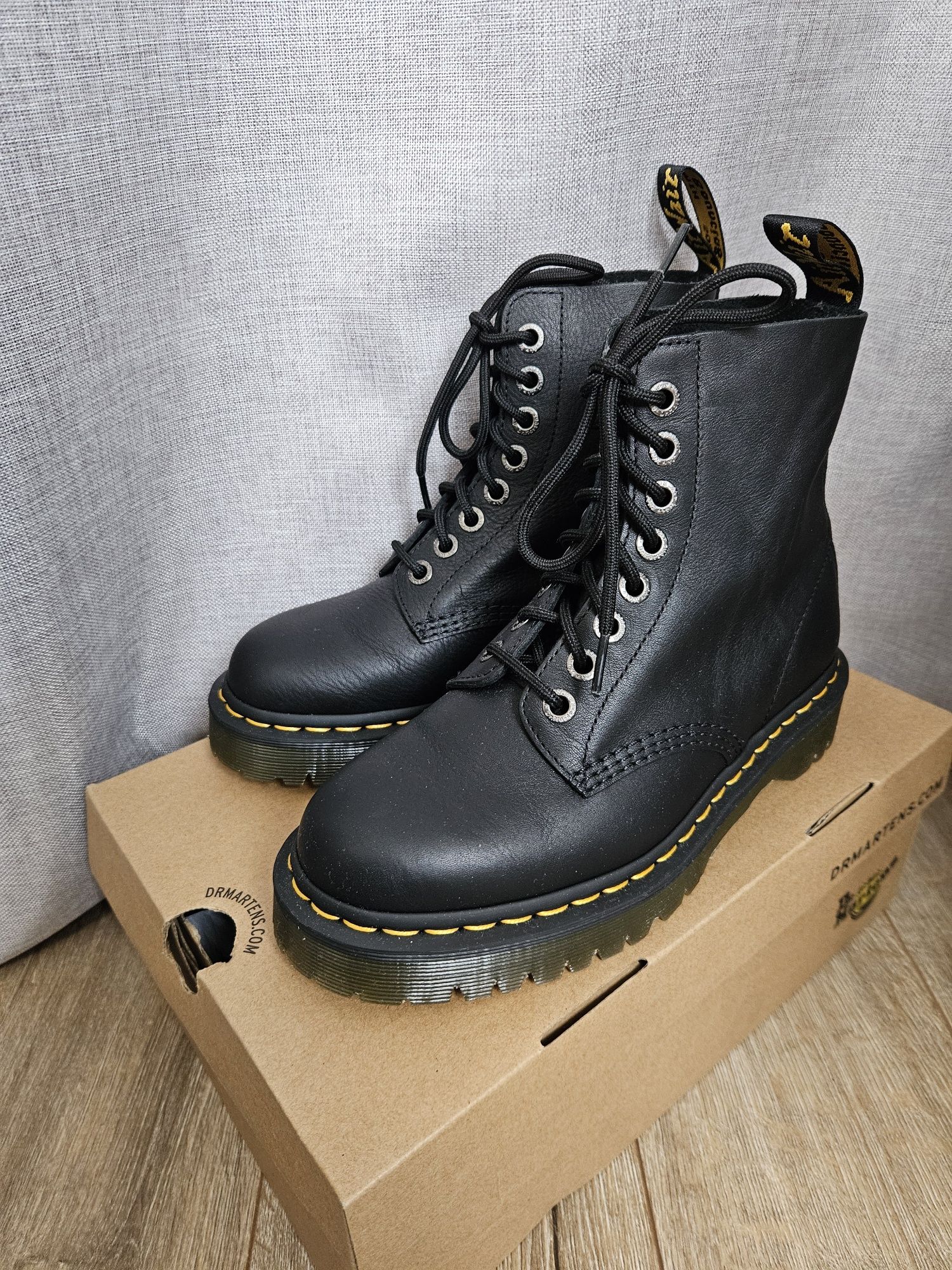 Dr.Martens pascal bex 1460 Оригінал Нові