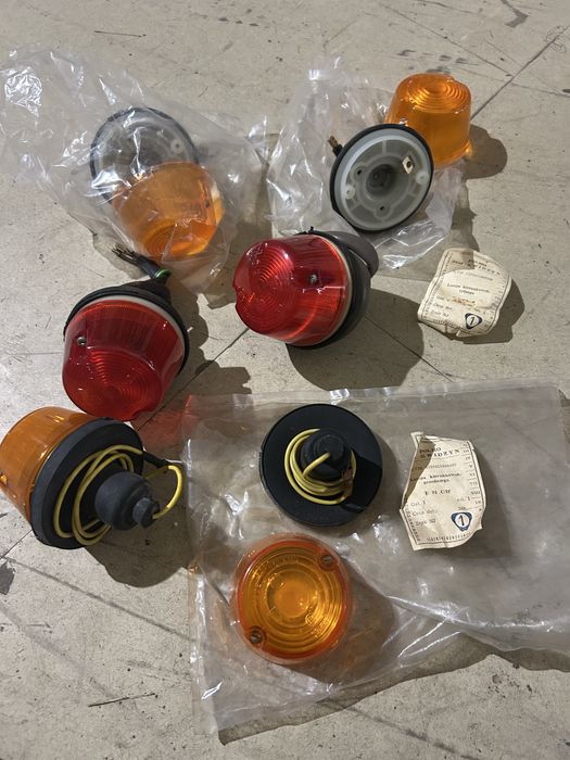 Żuk blaszak pickup kierunkowskazy stop/pozycja lampy