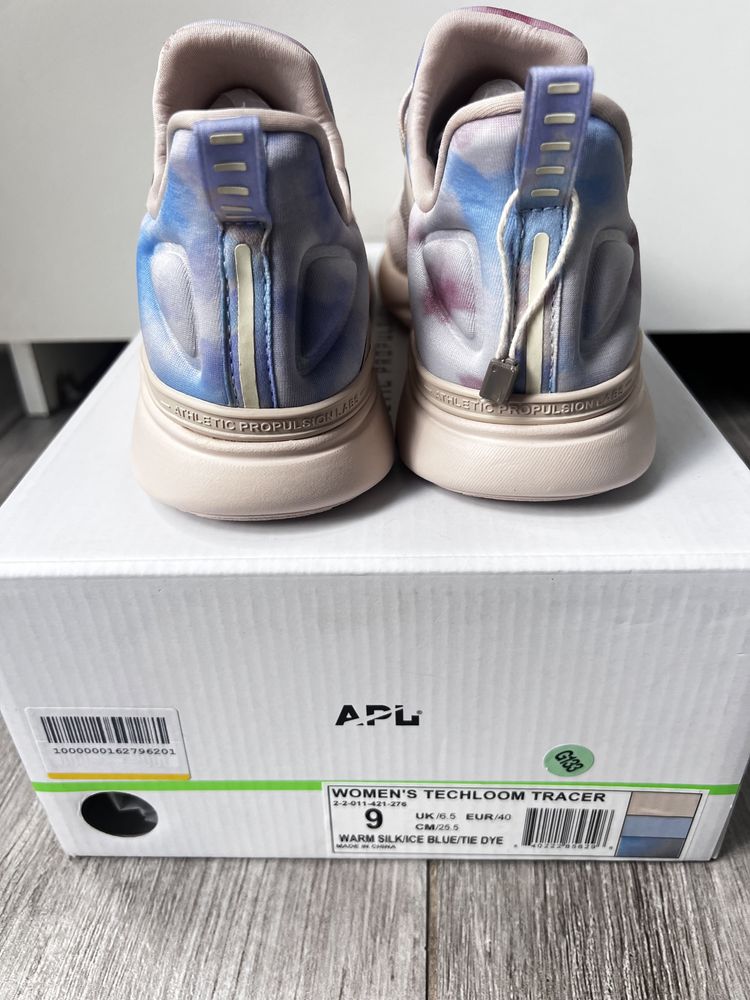 Buty damskie APL TRACER