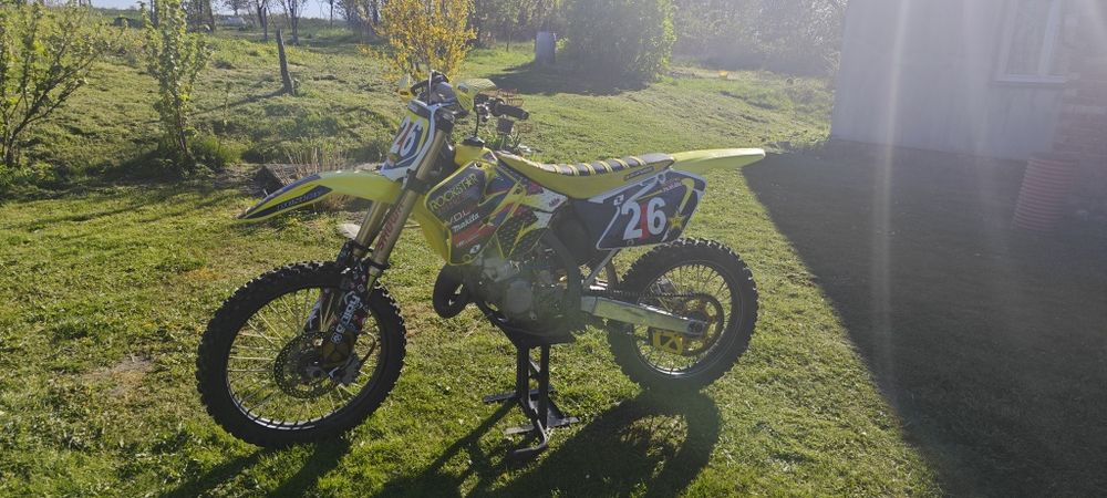 Suzuki RM 125 2T