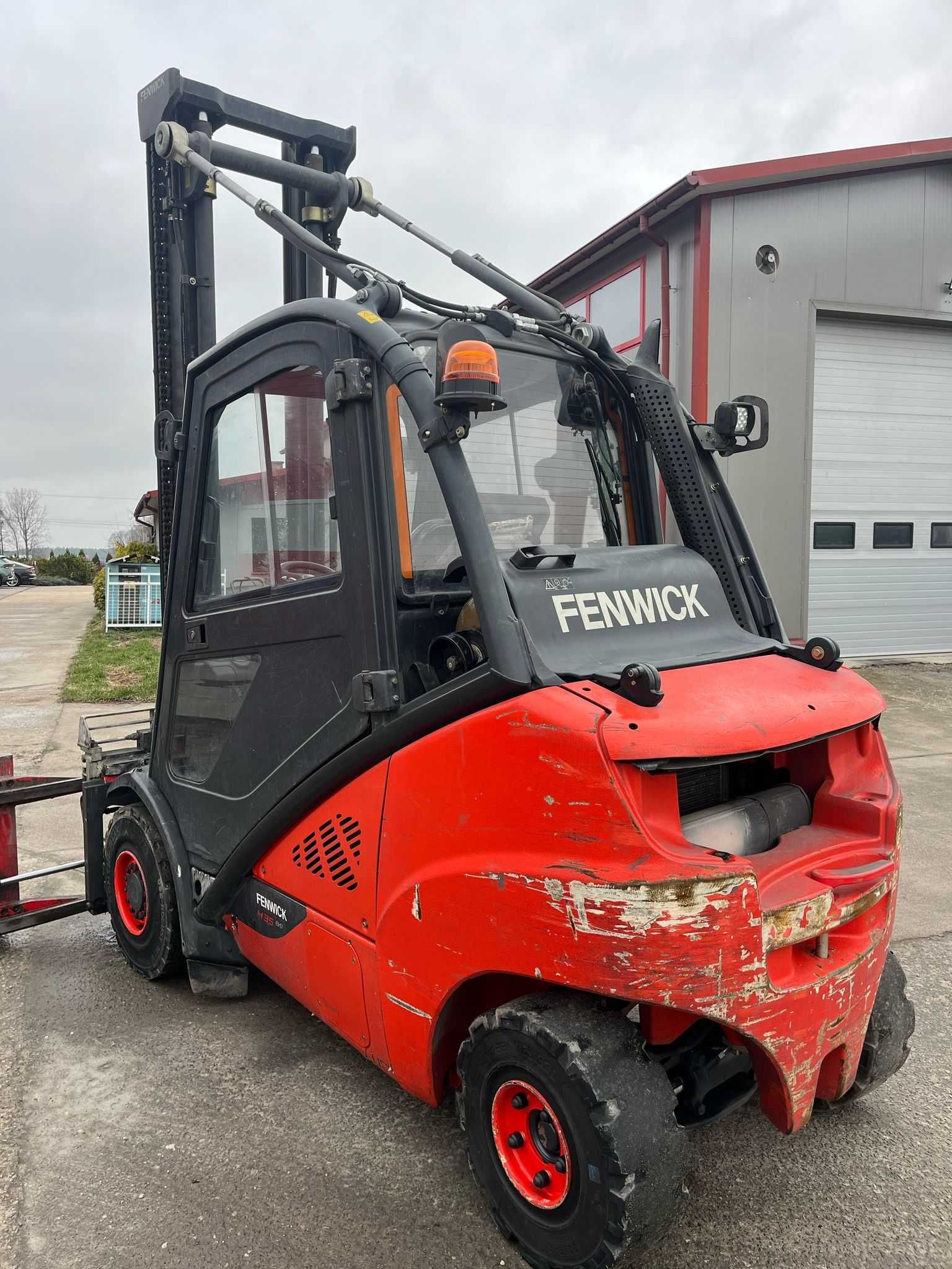 Wózek widłowy Linde h35T-02 EVO NISKI PRZEBIEG 5200MTH