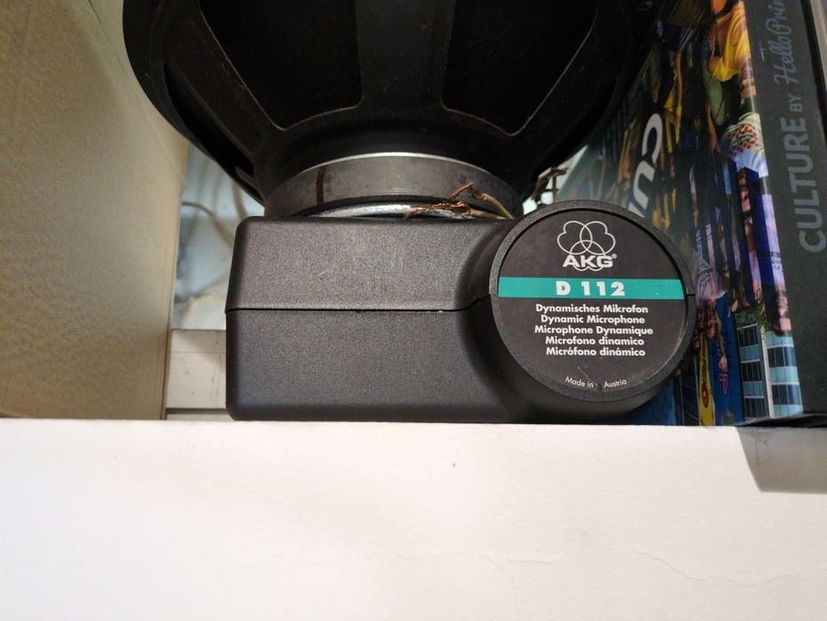 Microfone de bombo ou baixo Akg d112