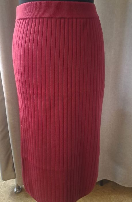 Dzianinowa spódnica midi Top Secret