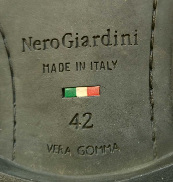 Чоловічі туфлі лофери