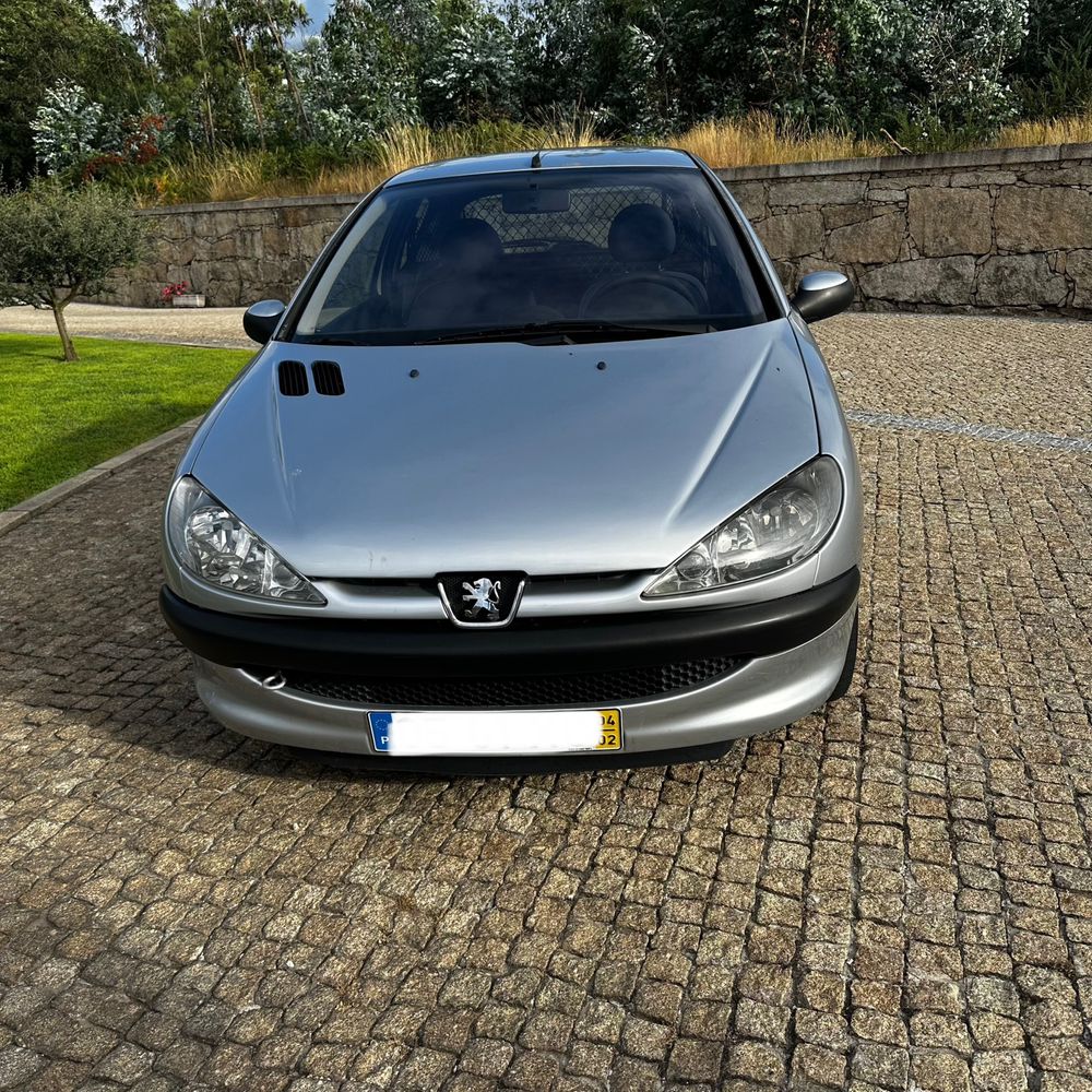 PEUGEOT 206 1.4 HDI com AC