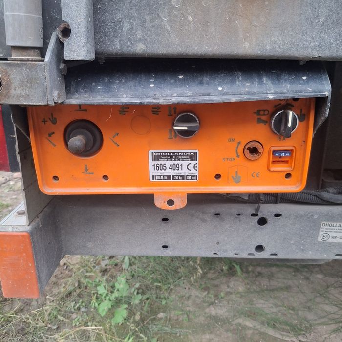 Продам прицеп з гідробортом