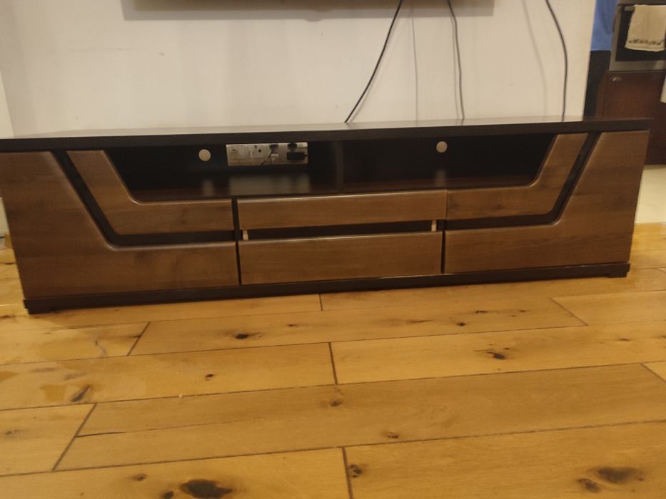 Szafka RTV i stolik do salonu
