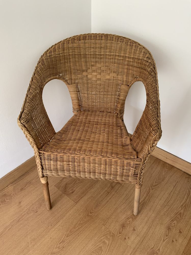 Cadeira , rota / bambu