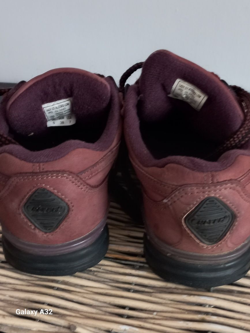 Buty sportowe Hi-Tec 38 burgund