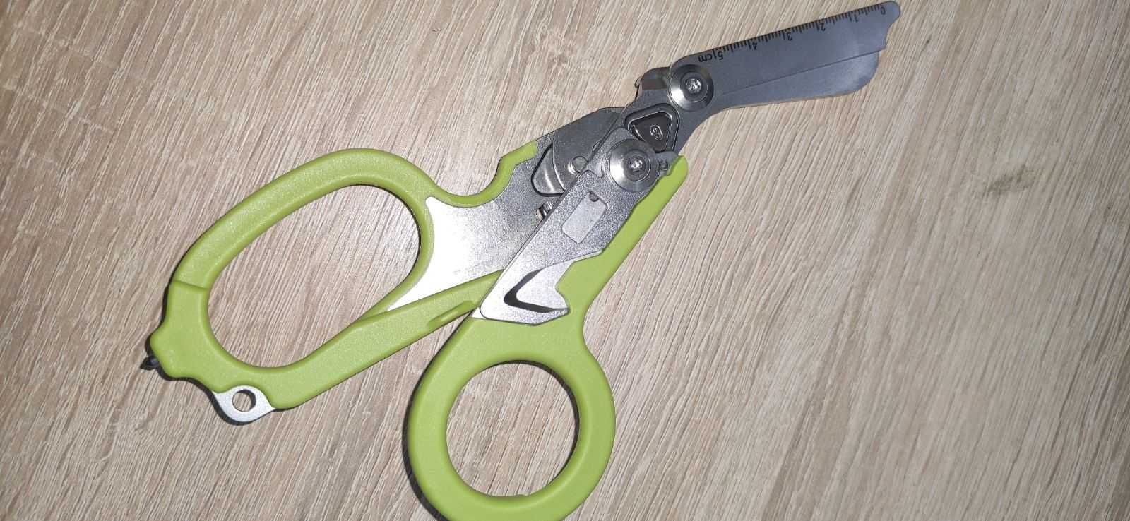 Multitool Nożyczki ratownicze wielofunkcyjne raptors - Zielone