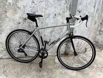 Bicicleta Triban RC100 pneus Gravel