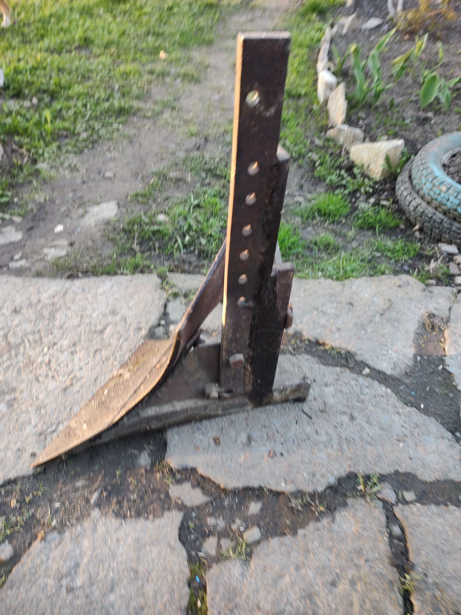 Продам однокорпусний кінний плуг