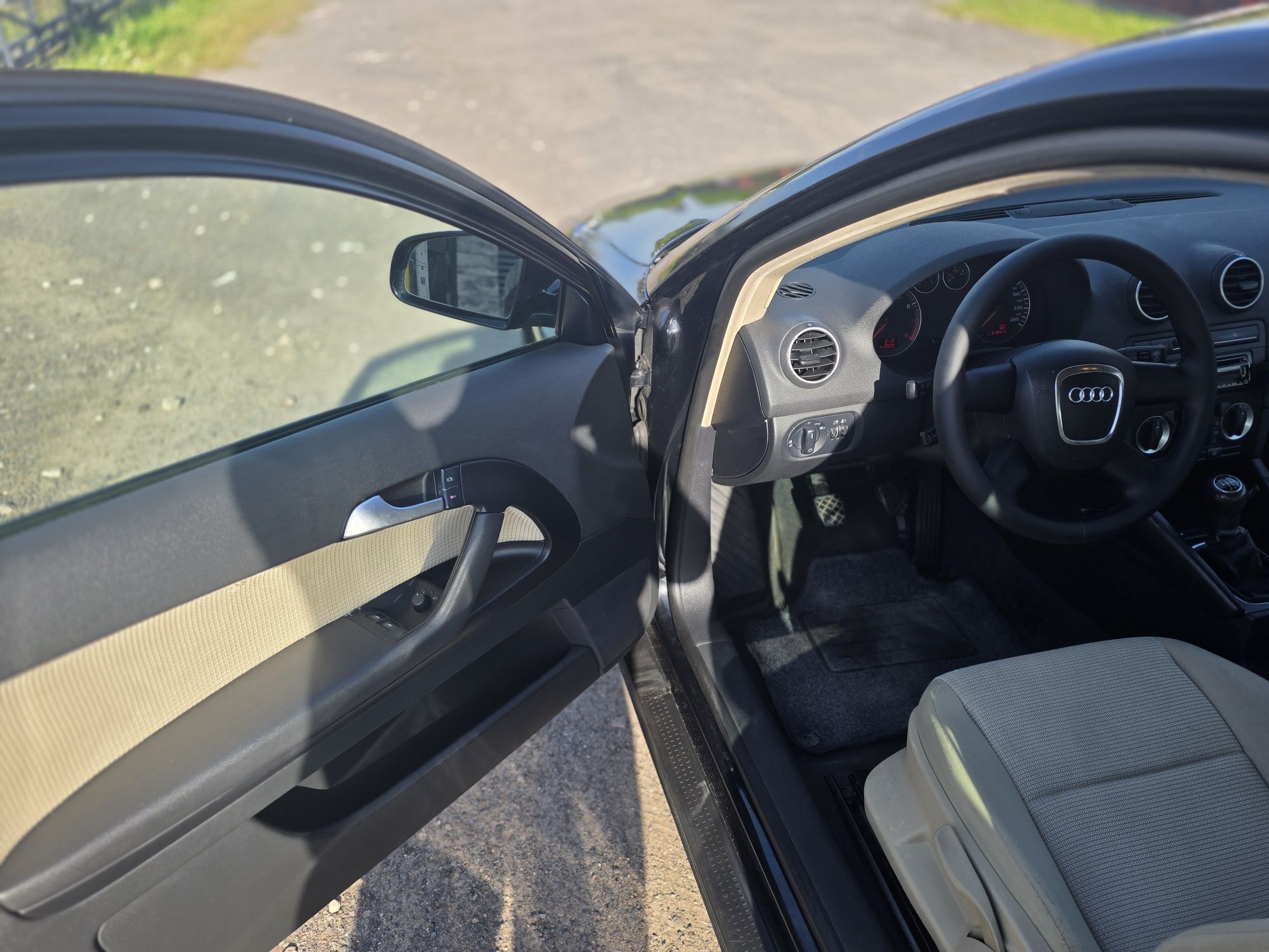 Audi A3 1.6 MPI benzyna