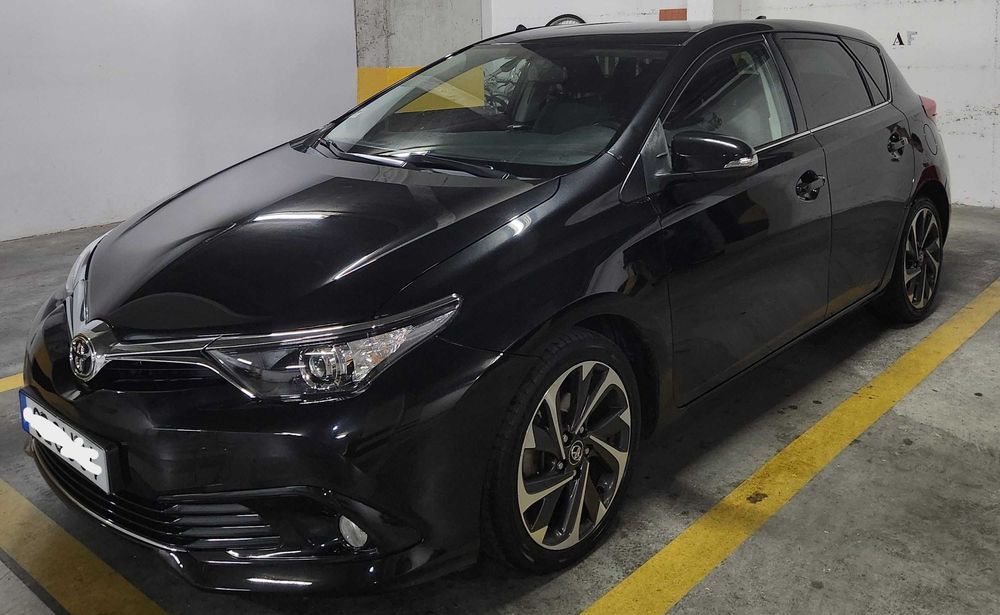 Toyota Auris 2016 1.4 D-4D comfort Excelente Oportunidade.