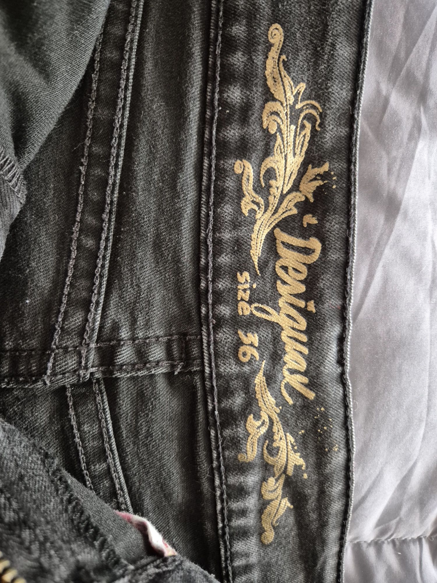 Mini Saia da desigual S/M