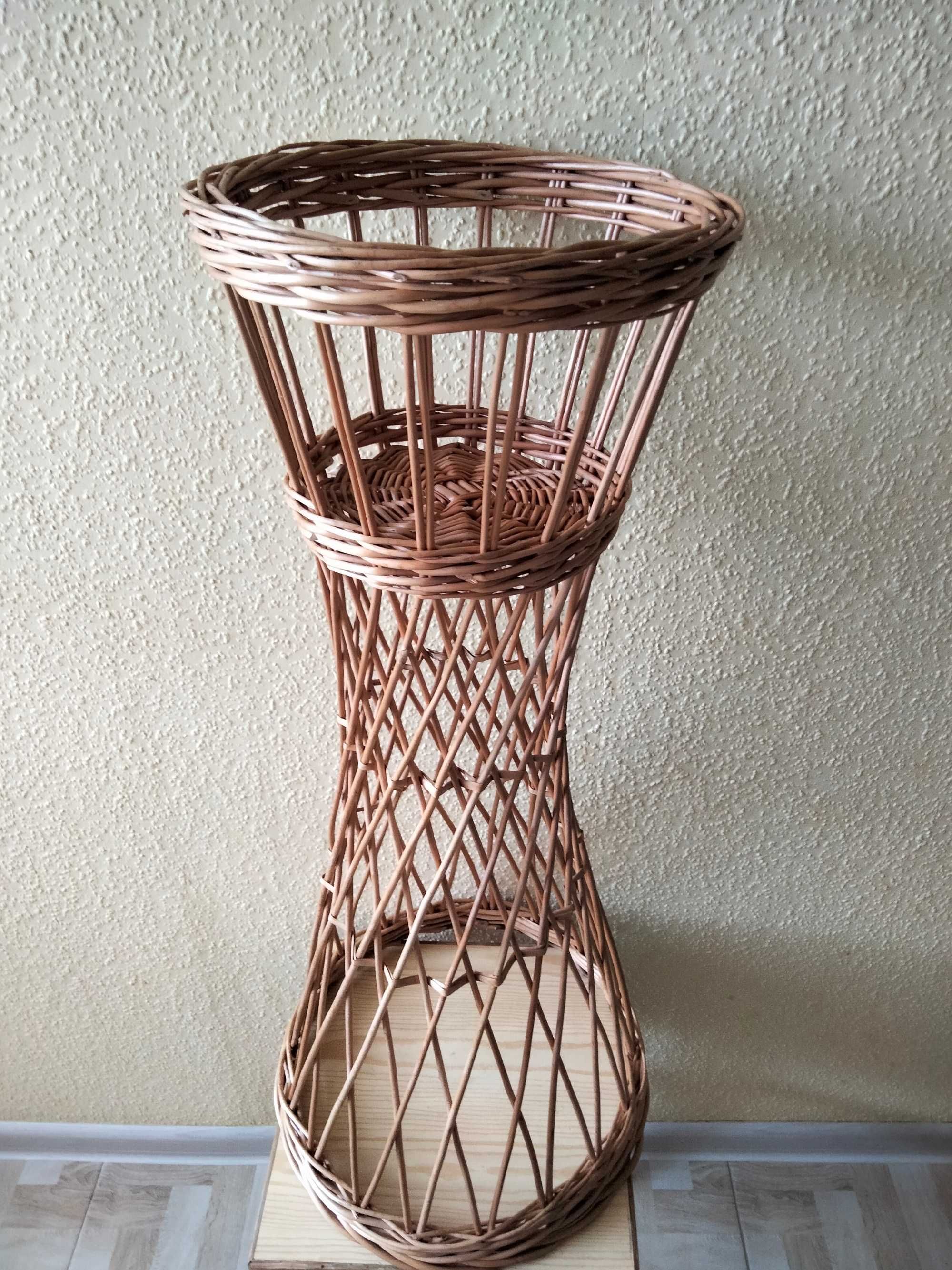 Wiklinowy kwietnik, wysokość - 71cm