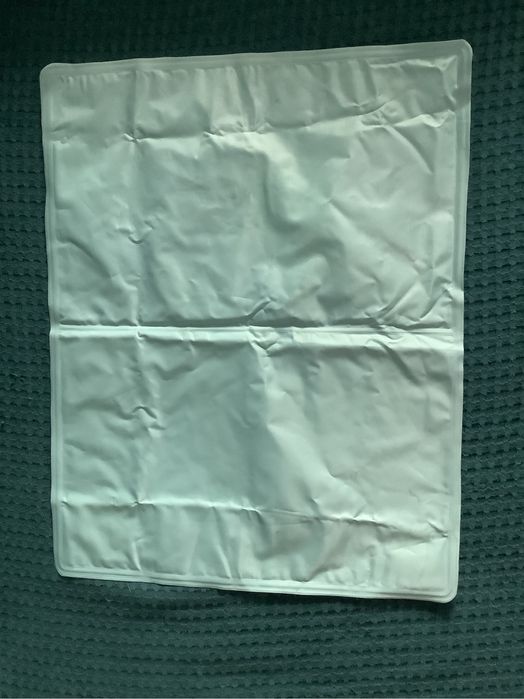 Mata chłodząca dla zwierząt 40 cm x 50 cm